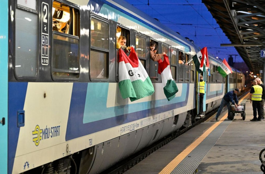 Kapuvárt és Csornát is érinti a csíksomlyói búcsúba tartó expresszvonat 