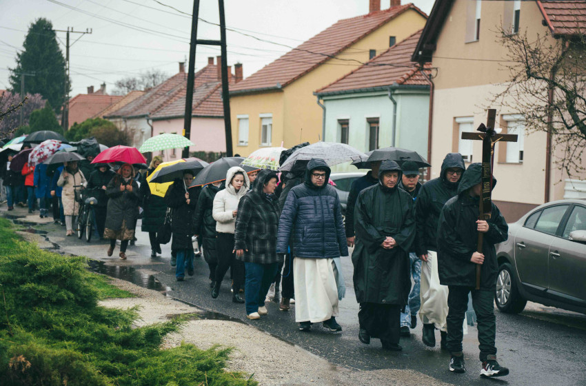 Városi keresztút Csornán – közös imádság és elmélkedés