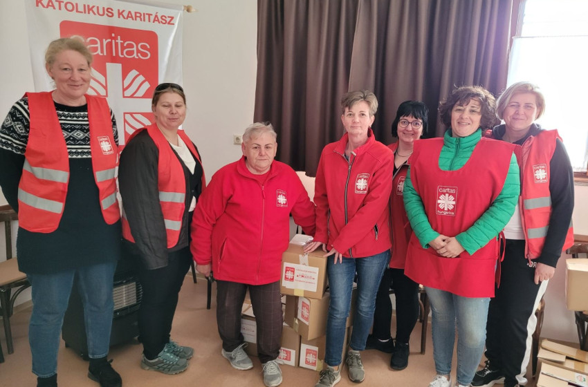 Sikeres nagyböjti adománygyűjtés a Csornai Jézus Szíve Karitász Csoport szervezésében
