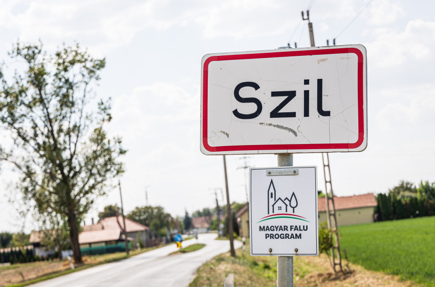 Hagyományok találkozása Szilban