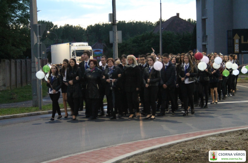 Elmarad a traktoros felvonulás, de megtartják a lampionos ballagást Csornán
