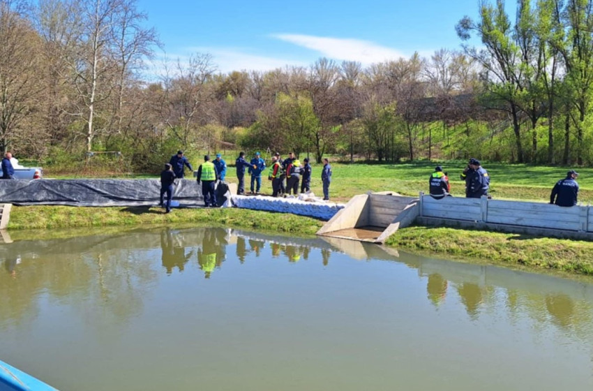 Szakmai felkészültség határok nélkül – Árvízvédelmi képzésen a Csorna ÖTE titkára