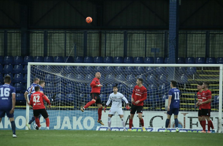 Felidézve a rábaközi csapatok kupadöntői: Történelmi tettet hajtott végre a Rábaszentandrás