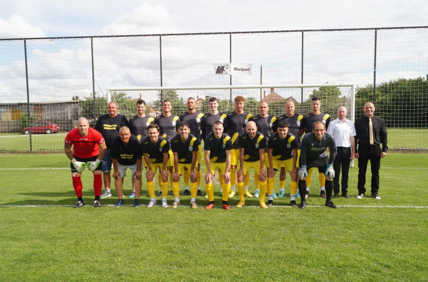 Vármegye II: Izgalmas meccsen őrizte meg listavezető pozícióját a Rábatamási