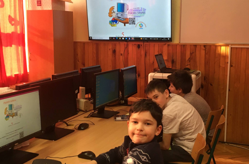 Digitális fejlődés a farádi Király Iván Általános Iskolában