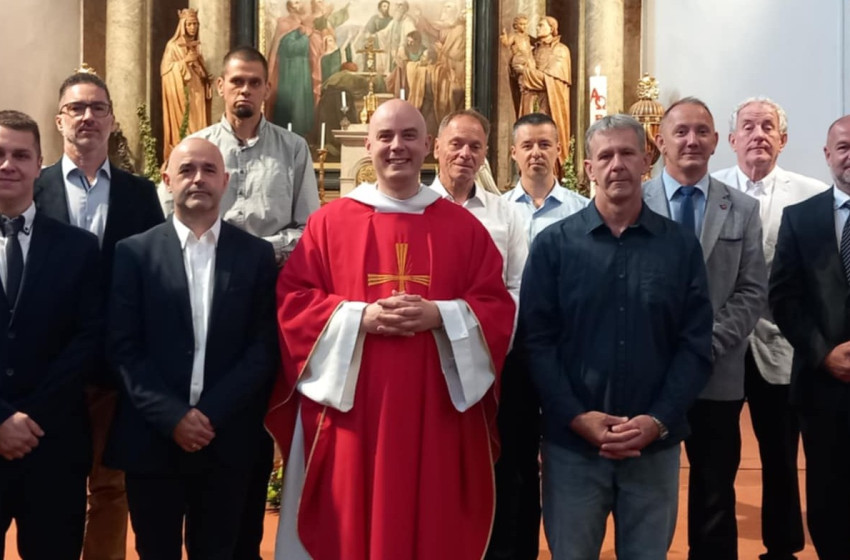 Megújult a Csornai Plébániai Tanácsadó Testület Pünkösd ünnepén