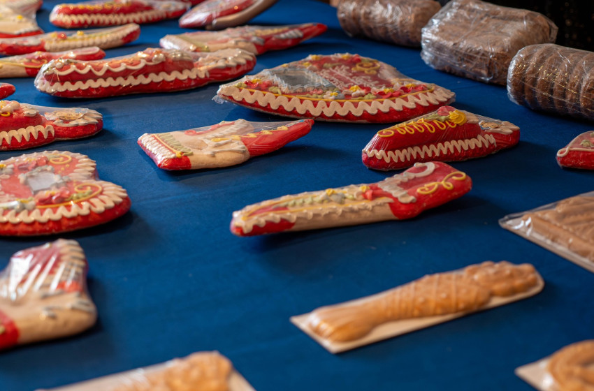 Mézédes múltidézés Csornán – Megnyílt a mézesbábos kiállítás a Múzeumok Éjszakáján   