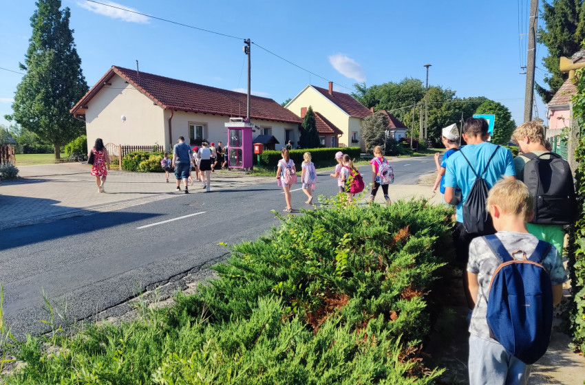 Ötletelő tábor Hövejen 