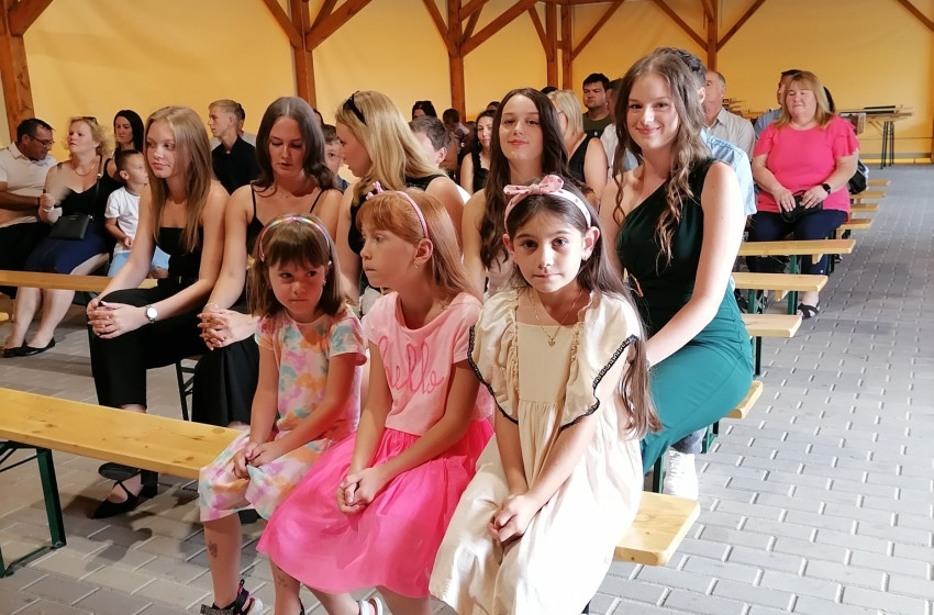 Díjátadó Páliban