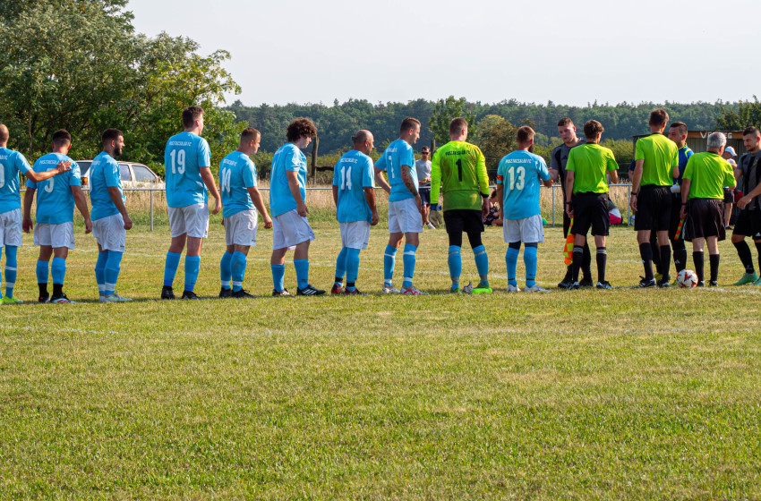 17 év után újra van futballcsapata Pusztacsaládnak - videó