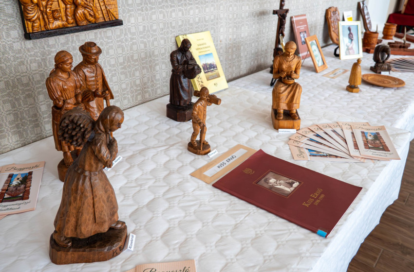 Bogyoszló az „Irány a Rábaköz” programsorozatban – kiállítás, néptánc