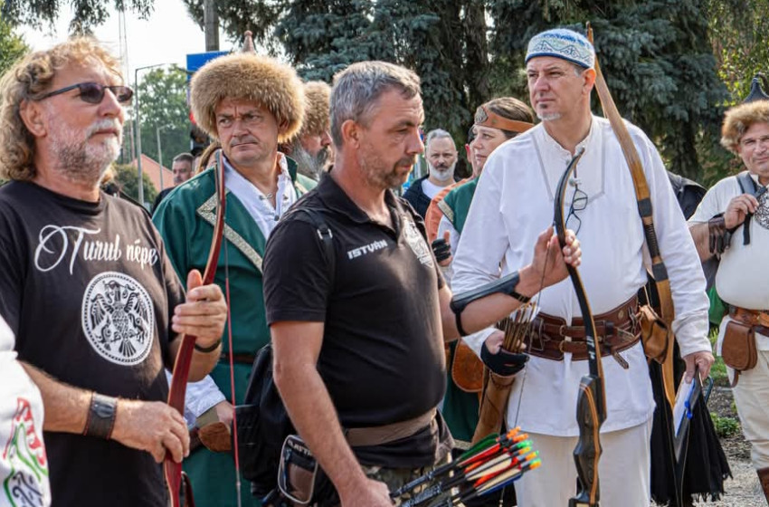 X. Kapuvár Kupa – Történelmi Íjásztalálkozó a Kis-Rába partján - videó