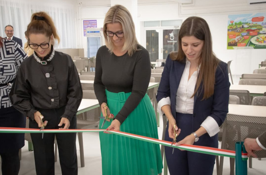 Ünnepélyesen átadták a megújult ebédlőt Csornán - videó