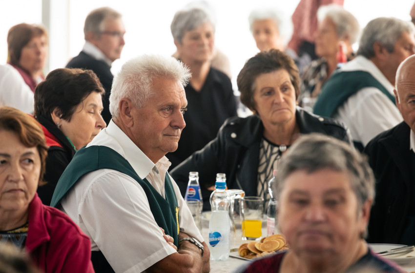 20 éves jubileumát ünnepelte a Veszkényi Férfi Dalkör és Sramlizenekar Egyesület