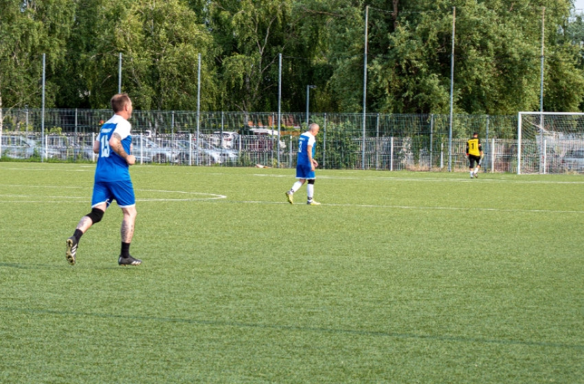 Öregfiúk: gólgazdag meccsen maradt alul a címvédő, dobogón a Rábacsécsény