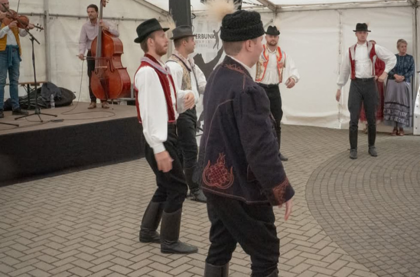 Verbunk Napja Mihályiban - videó