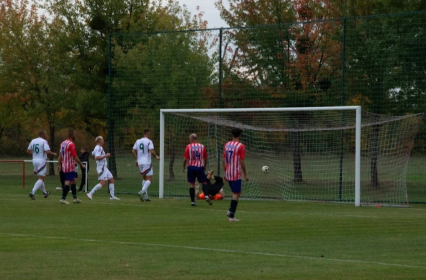 Remek játékkal és hétgólos meccsel ünnepelte fennállása 40. évfordulóját a Himod SE