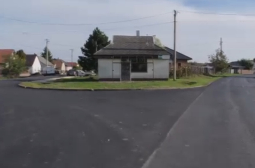 Videó: Ikrényben megújult az út, az iskola és végre bankautomata is van! – Polgármesteri beszámoló