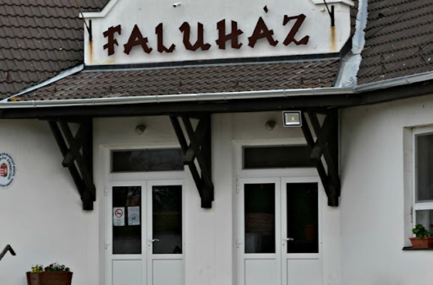 Gyülekezeti est és szeretetvendégség a rábaszentandrási faluházban