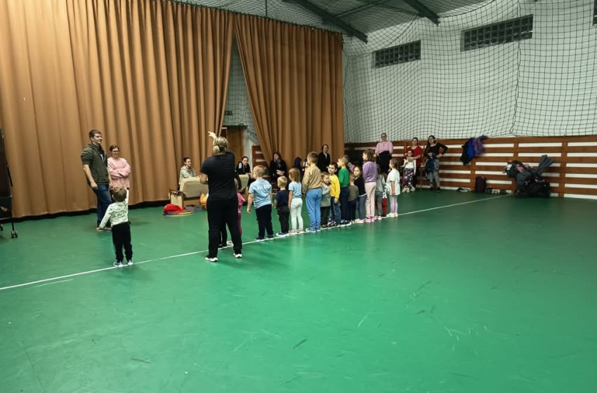 Spartacus Kölyöktorna Osliban