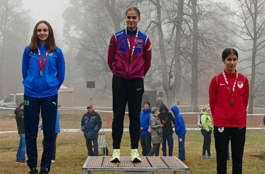 Fekete Sára aranyérme a Mezei Futó Magyar Bajnokságon 