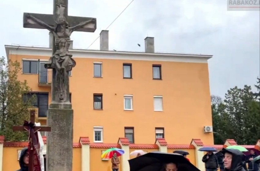 Március a Rábaköz.hu-n: ünnepi megemlékezések, városi keresztút és Böllérmájfesztivál