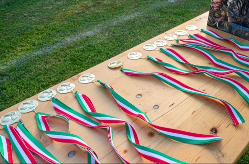 Június a Rábaköz.hu-n: Exkluzív interjú Leverkusenből, éremátadók, falunapok, strandnyitányok és új podcastműsor