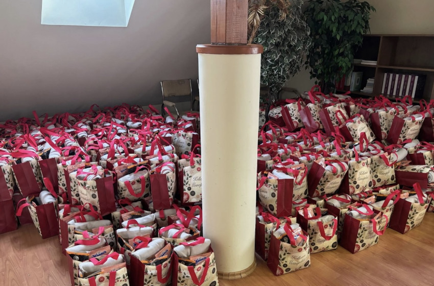 Karácsonyi ajándékcsomagot kap minden háztartás Veszkényben