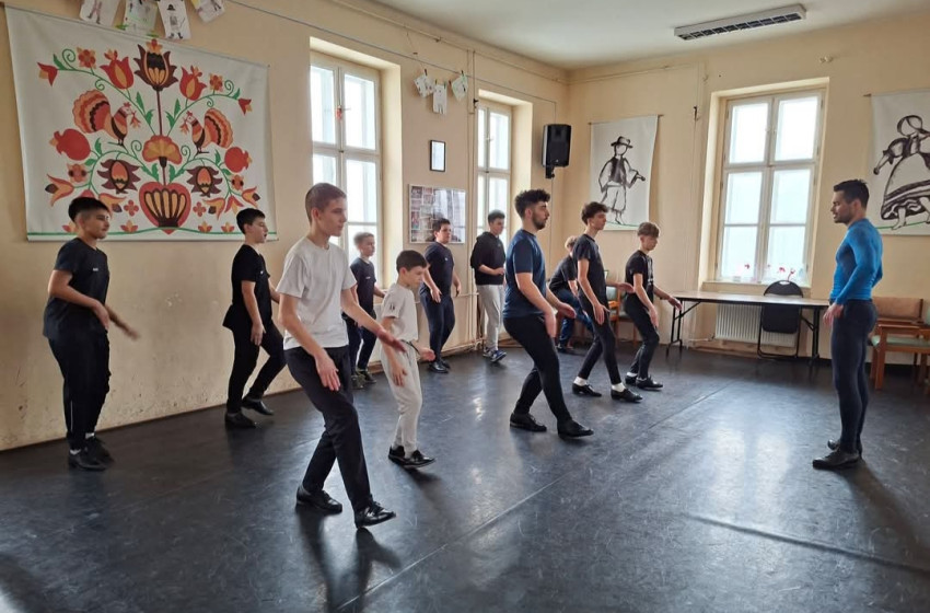 Szólótánc-felkészítő program a Barsi iskolában