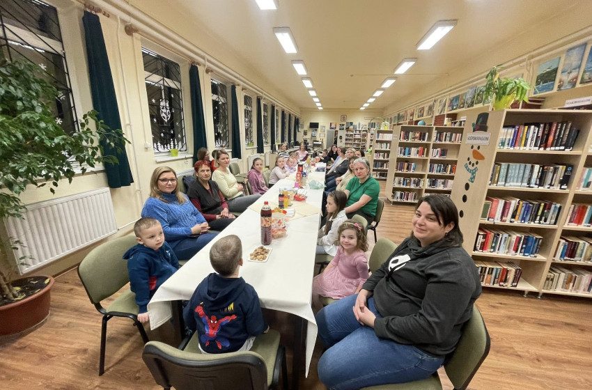 Könyvtári óra a 3. B osztály számára Rábapatonán