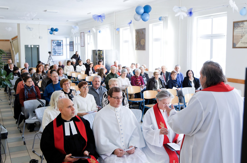 Száz éve tartottak először evangélikus istentiszteletet Csornán