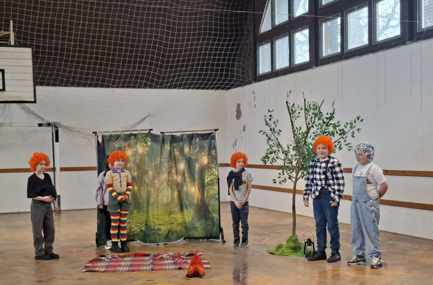 Színjátszó bemutató a Rábacsécsényi Általános Iskolában