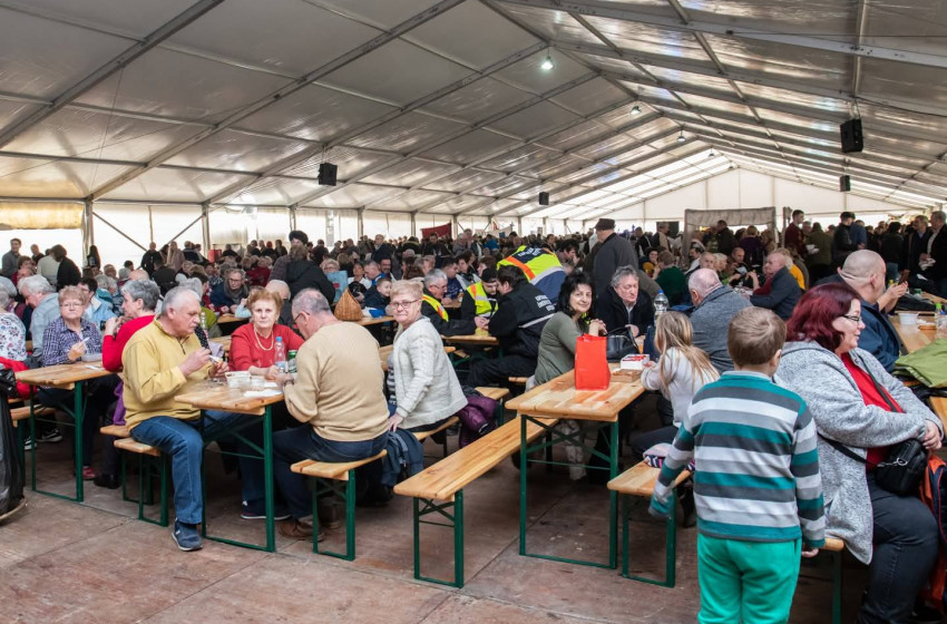 XII. Kapuvári Böllérmáj és Gasztronómiai Fesztivál – együtt a hagyomány és a közösség jegyében