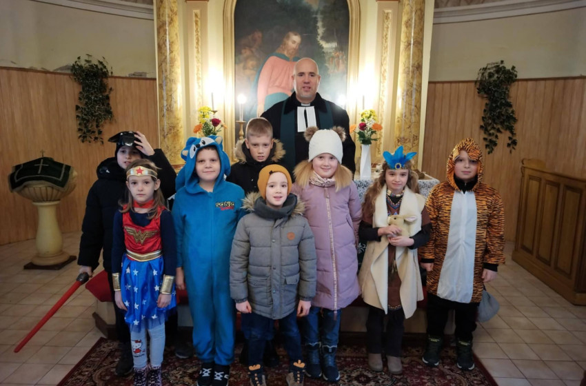 Búcsú a farsangtól, a böjt kezdete Rábaszentandráson