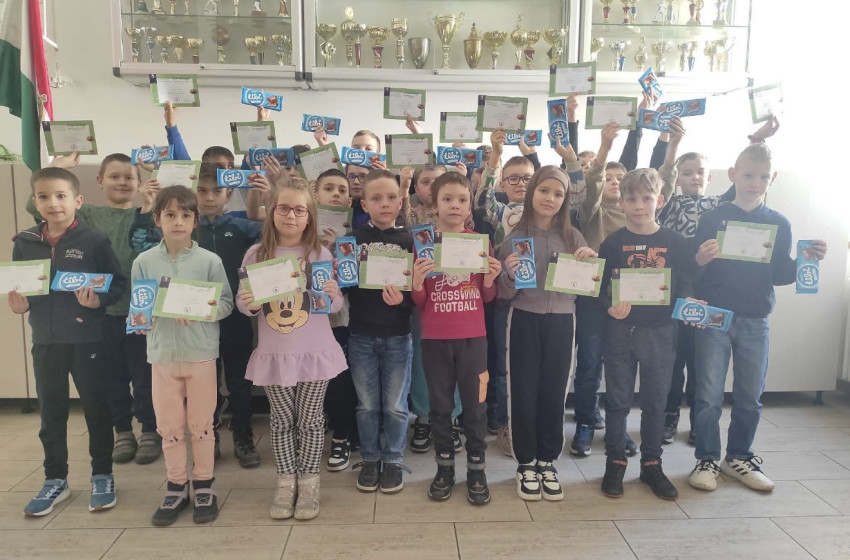 Hat diák jutott döntőbe a Holenda Barnabás Matematika és Logika Versenyen