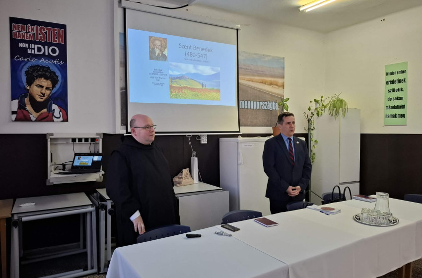 Tavaszi nevelési értekezlet az iskolaközpontban