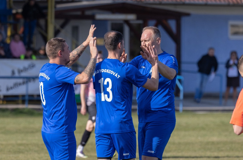 A legjobb 4 közé jutás és a MOL Magyar Kupa-indulás a tét a Keglovich Kupában