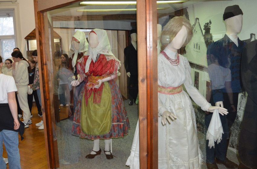 Hagyomány és alkotás a Csornai Múzeumban