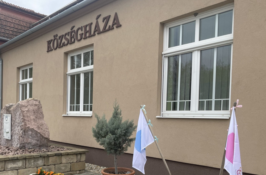 Két újszülöttet köszöntöttek babazászlóval Bágyogszováton