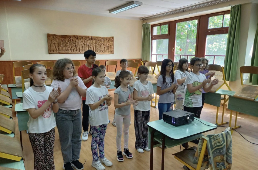„Vár a felső!” – betekintést kaptak a felső tagozatos életbe a csornai negyedikesek