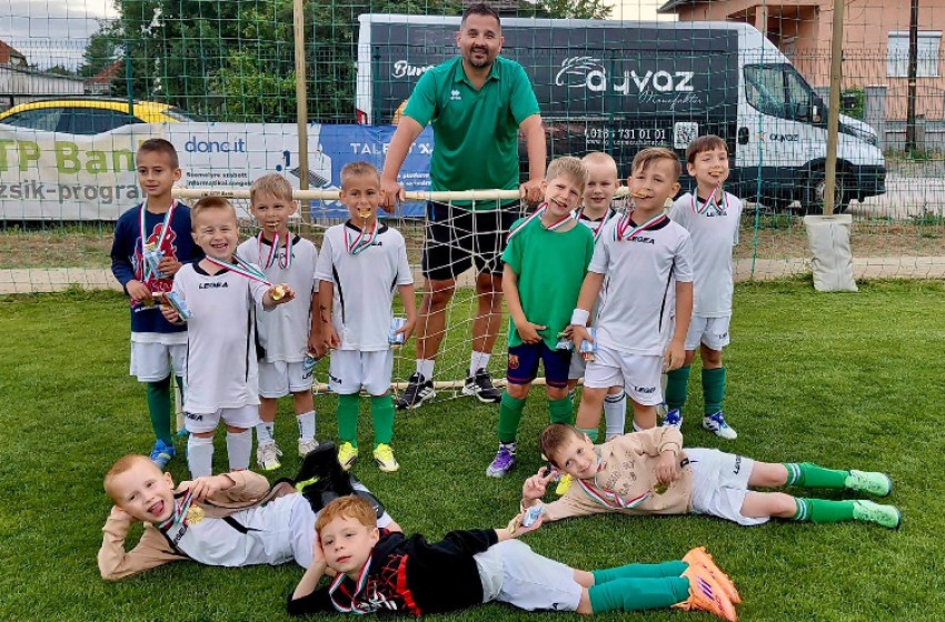 Szezonzáró tornán szerepelt a Csornai SE U7-es csapata