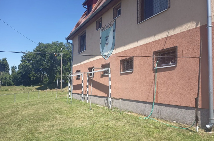 Párakapu enyhíti a hőséget Győrsövényházon