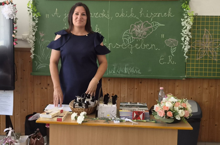 Elballagtak a nyolcadikosok, búcsút vett nyugdíjba vonuló igazgatójától a Király Iván Általános Iskola