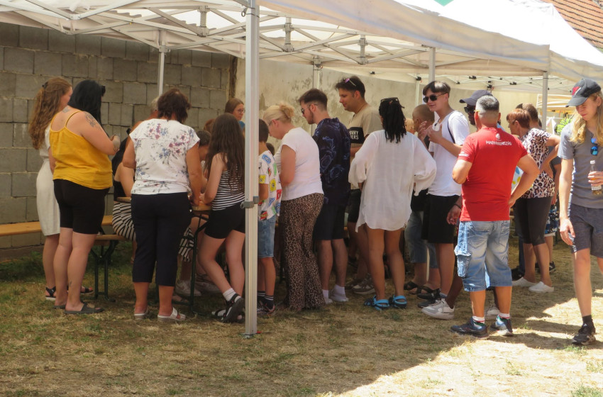 Jó hangulatban telt a rábcakapi falunap